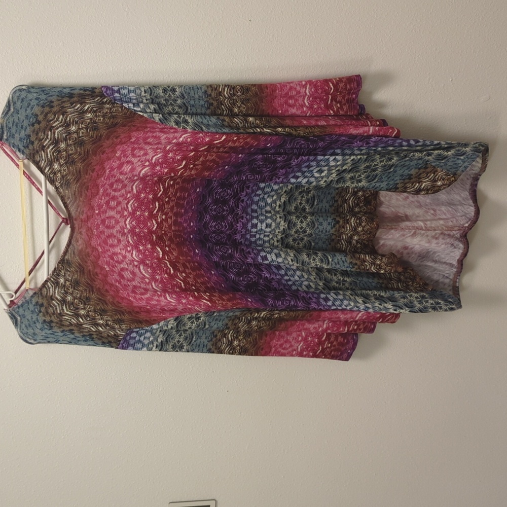 Stylish Democracy Plus Size Top - Stunning Asymmetric Multicolor Chevron Design - Picture 7 of 14